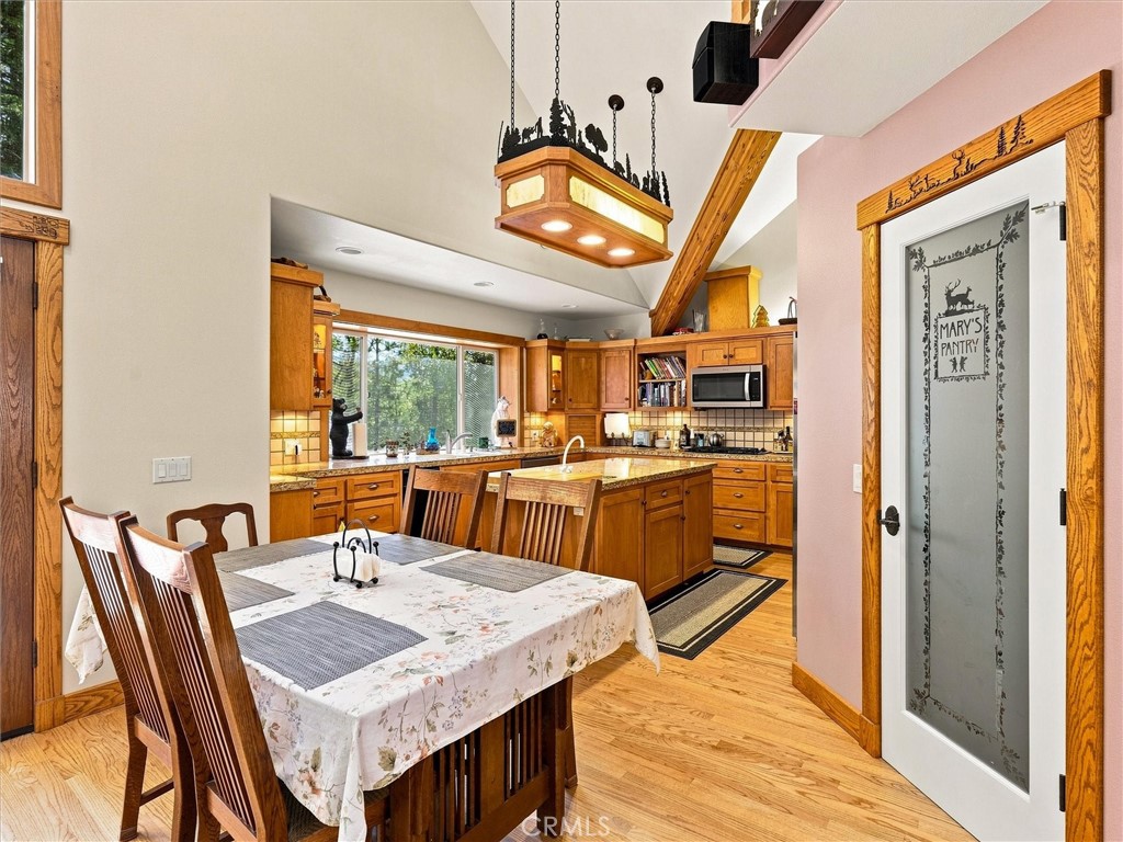 39771 S Cedar Vista Circle S, Bass Lake, CA 93644