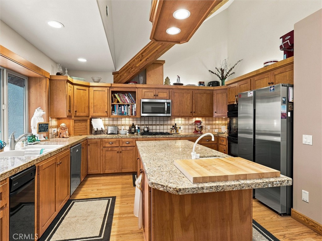 39771 S Cedar Vista Circle S, Bass Lake, CA 93644