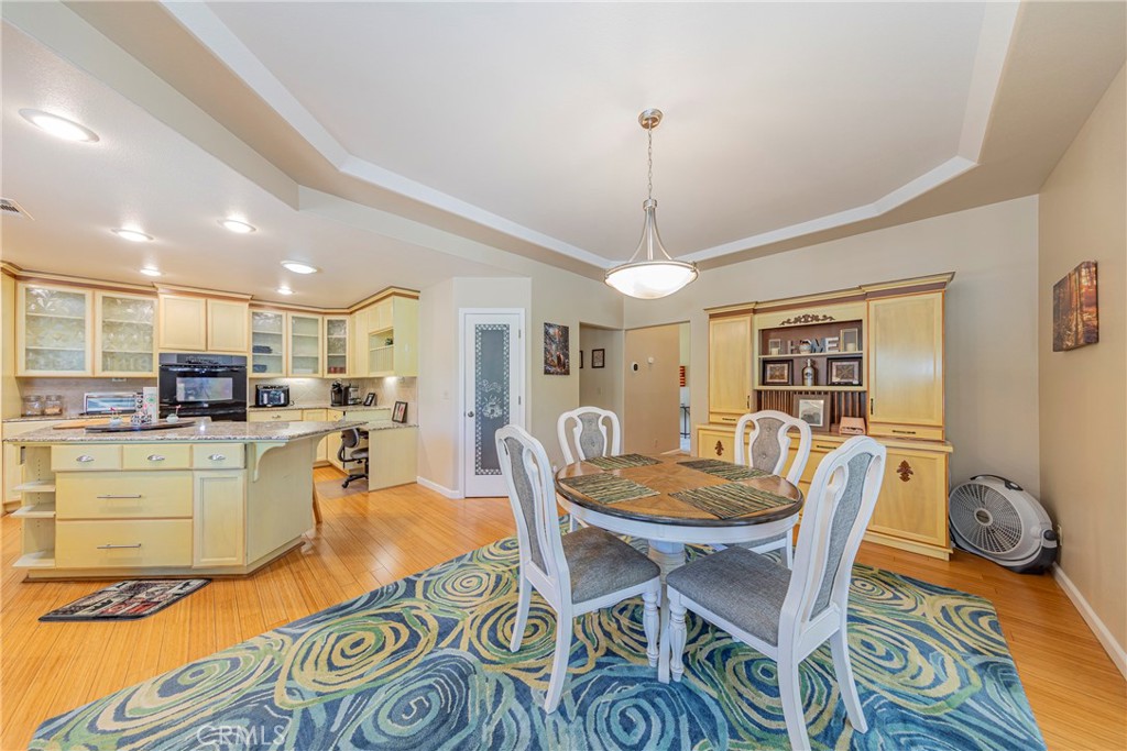 41282 Singing Hills, Ahwahnee, CA 93601