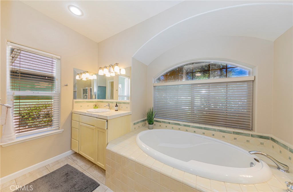 41282 Singing Hills, Ahwahnee, CA 93601