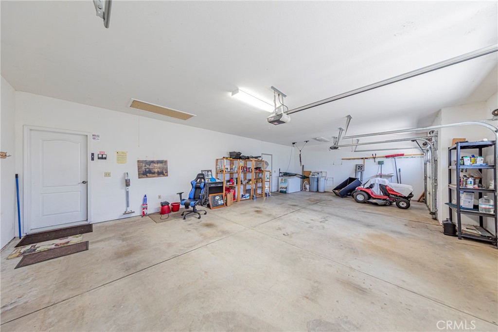 41282 Singing Hills, Ahwahnee, CA 93601