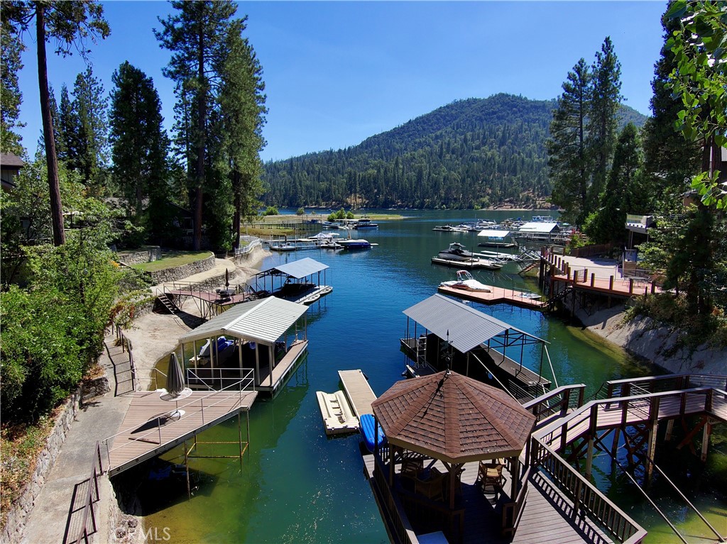 39181 Manzanita, Bass Lake, CA 93604