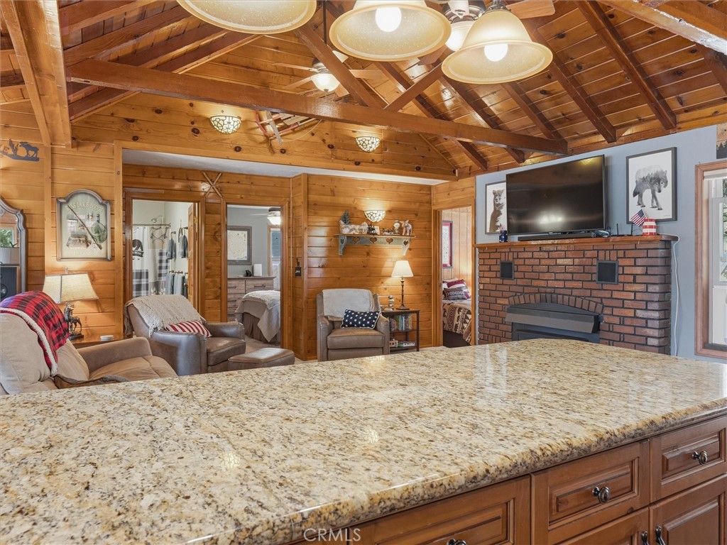 53746 Road Acorn, Bass Lake, CA 93604