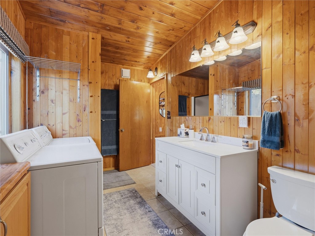53746 Road Acorn, Bass Lake, CA 93604
