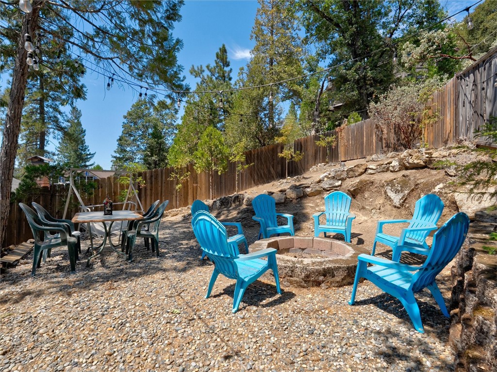 53746 Road Acorn, Bass Lake, CA 93604
