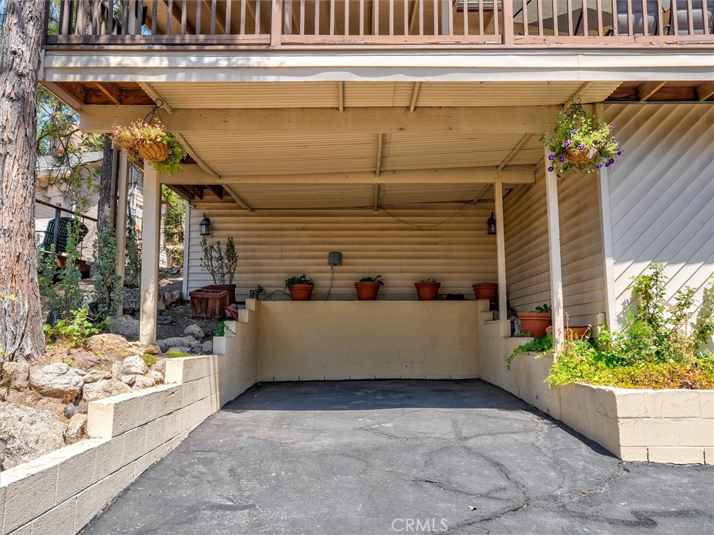 53746 Road Acorn, Bass Lake, CA 93604