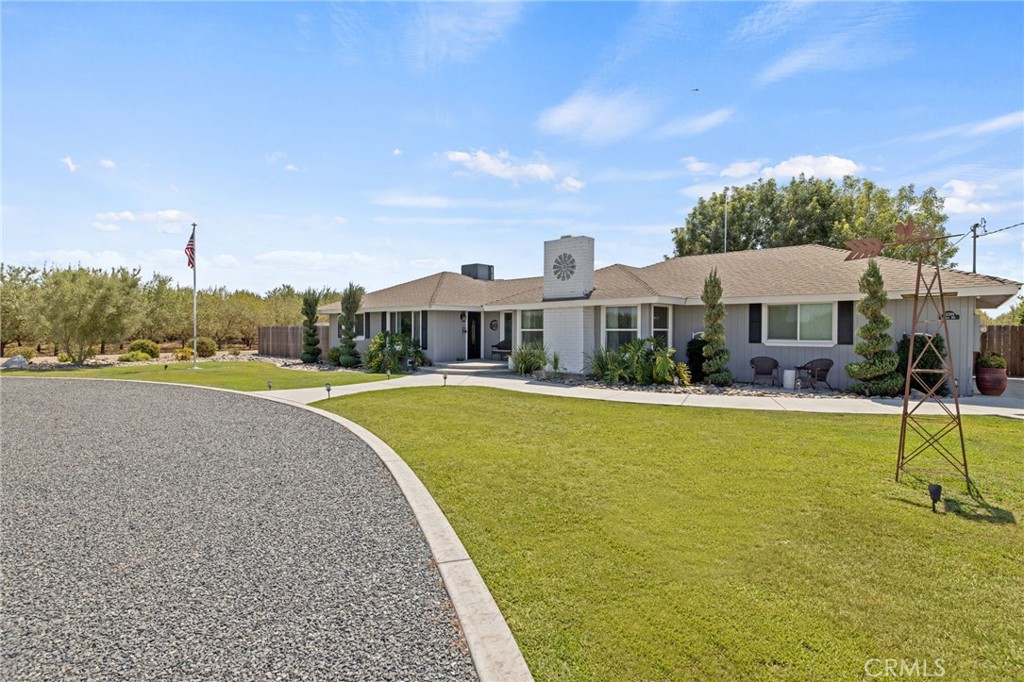 13399 Avenue 264, Visalia, CA 93292