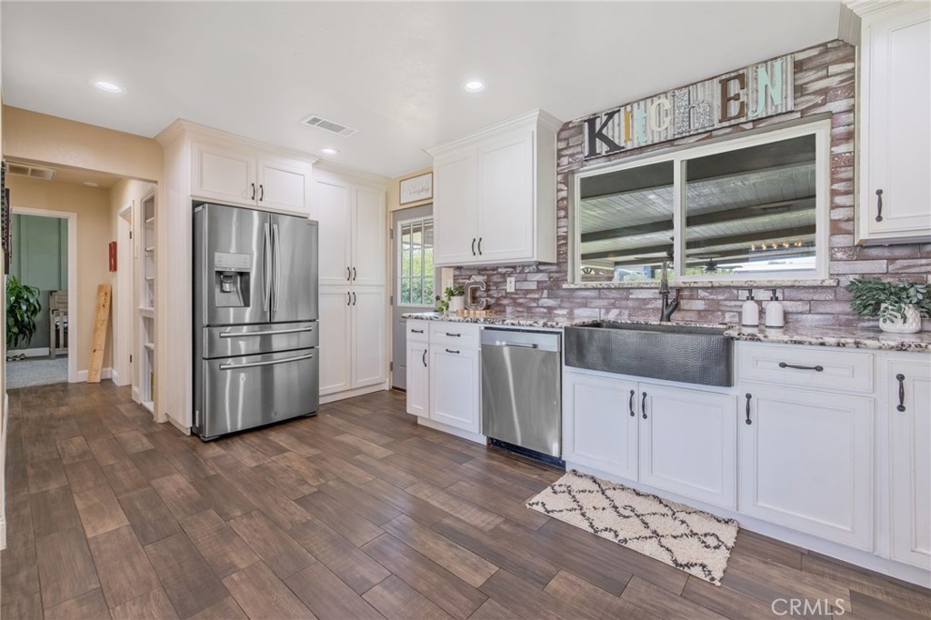 13399 Avenue 264, Visalia, CA 93292