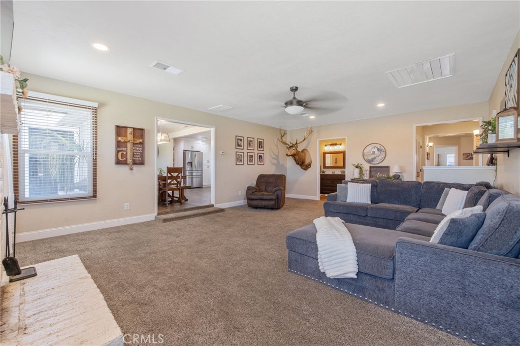 13399 Avenue 264, Visalia, CA 93292