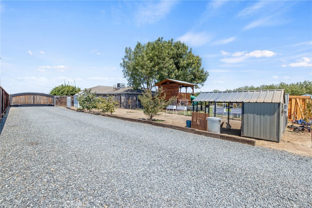 13399 Avenue 264, Visalia, CA 93292