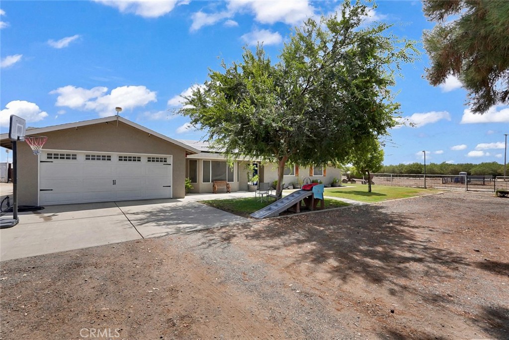 24143 Road 15, Chowchilla, CA 93610