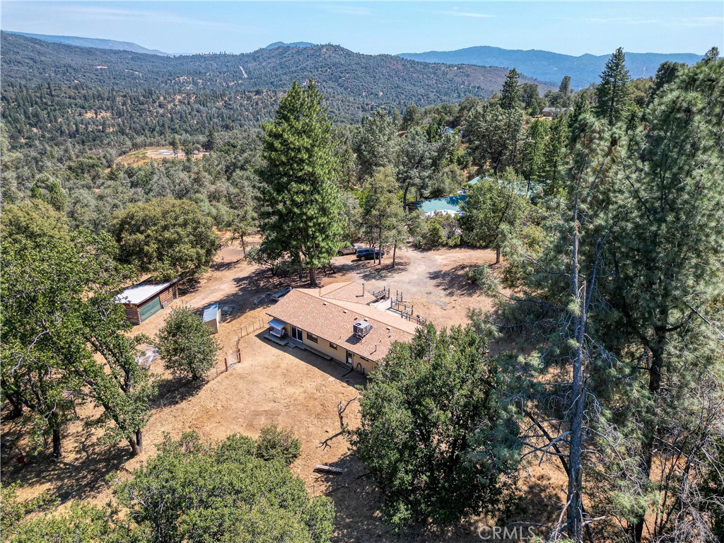 43696 Whispering Pines Dr, Oakhurst, CA 93644