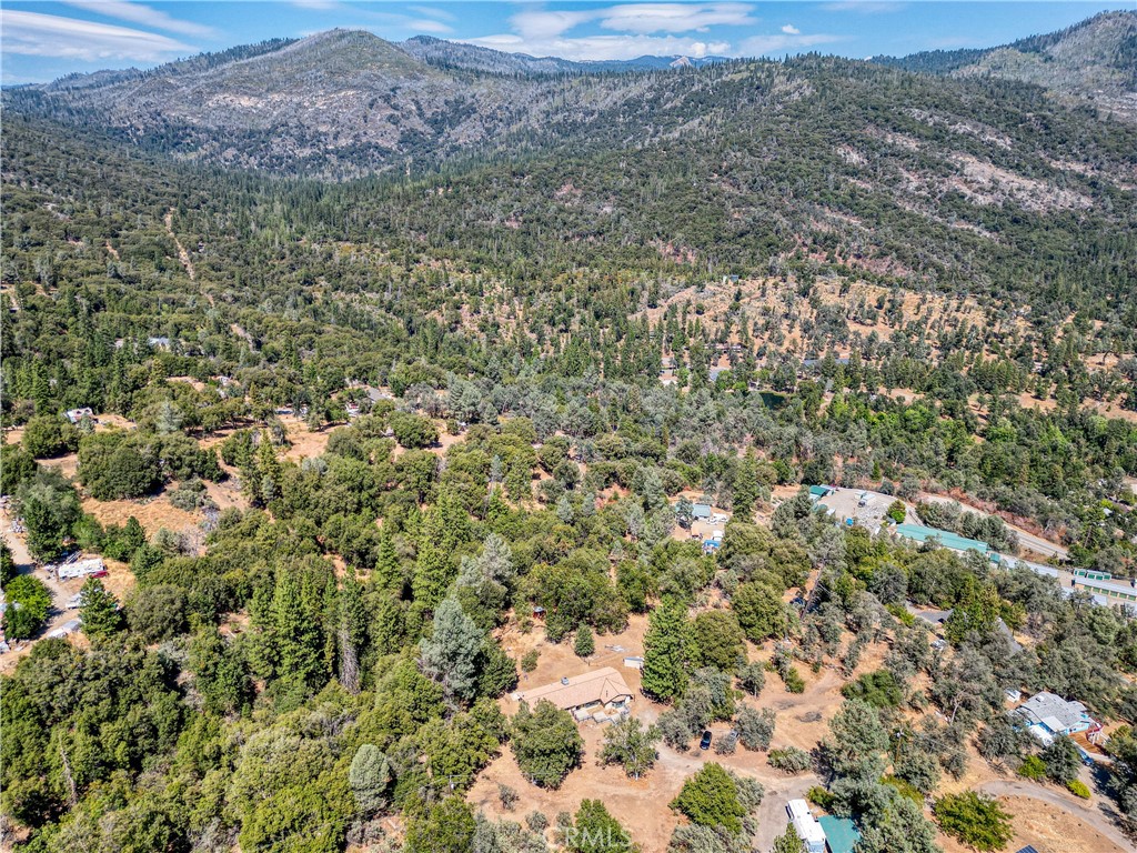 43696 Whispering Pines Dr, Oakhurst, CA 93644