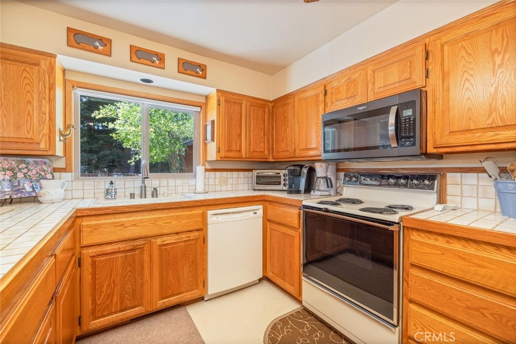 39268 Robin, Bass Lake, CA 93604