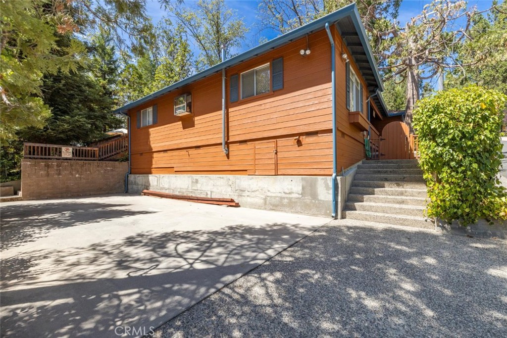 39268 Robin, Bass Lake, CA 93604