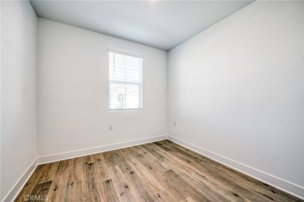 8165 Cottonwood Dr, Friant, CA 93626