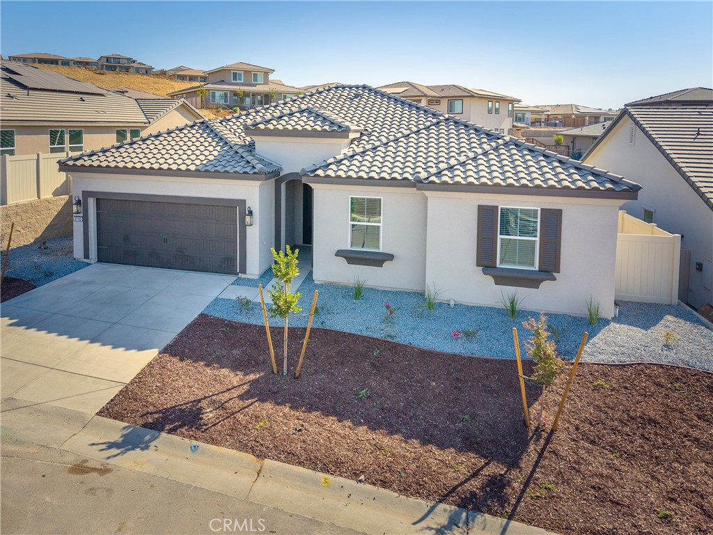 8165 Cottonwood Dr, Friant, CA 93626