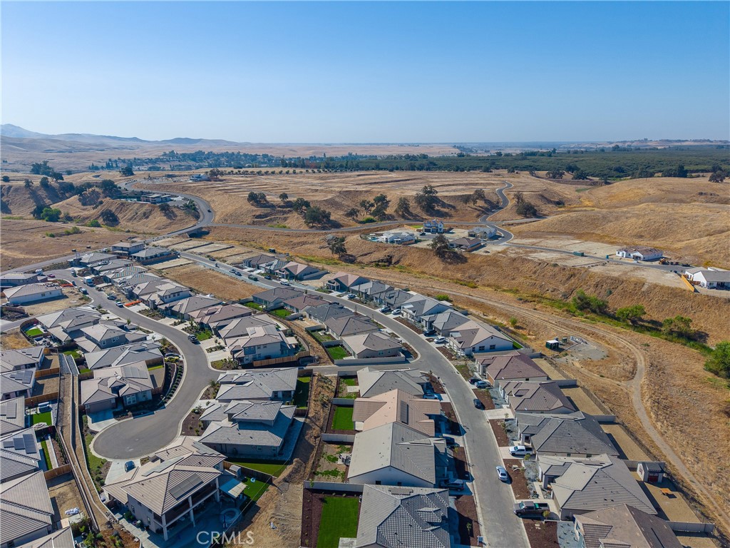 8165 Cottonwood Dr, Friant, CA 93626