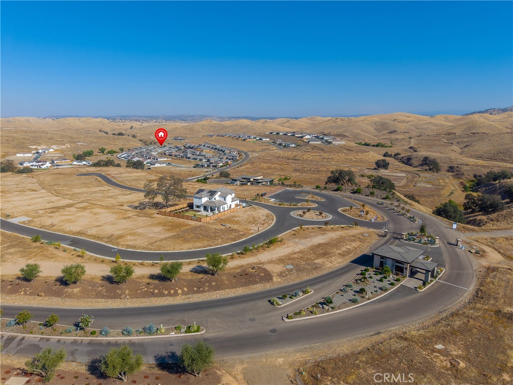 8165 Cottonwood Dr, Friant, CA 93626