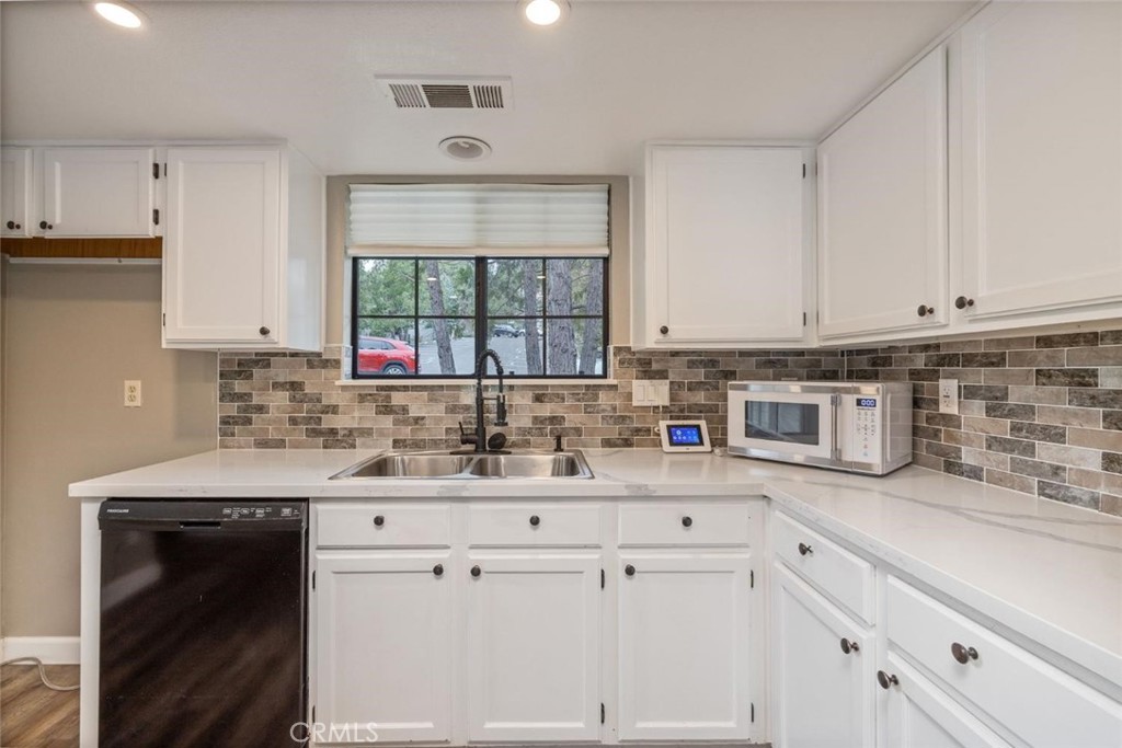 50850 Smoke Tree, Bass Lake, CA 93604