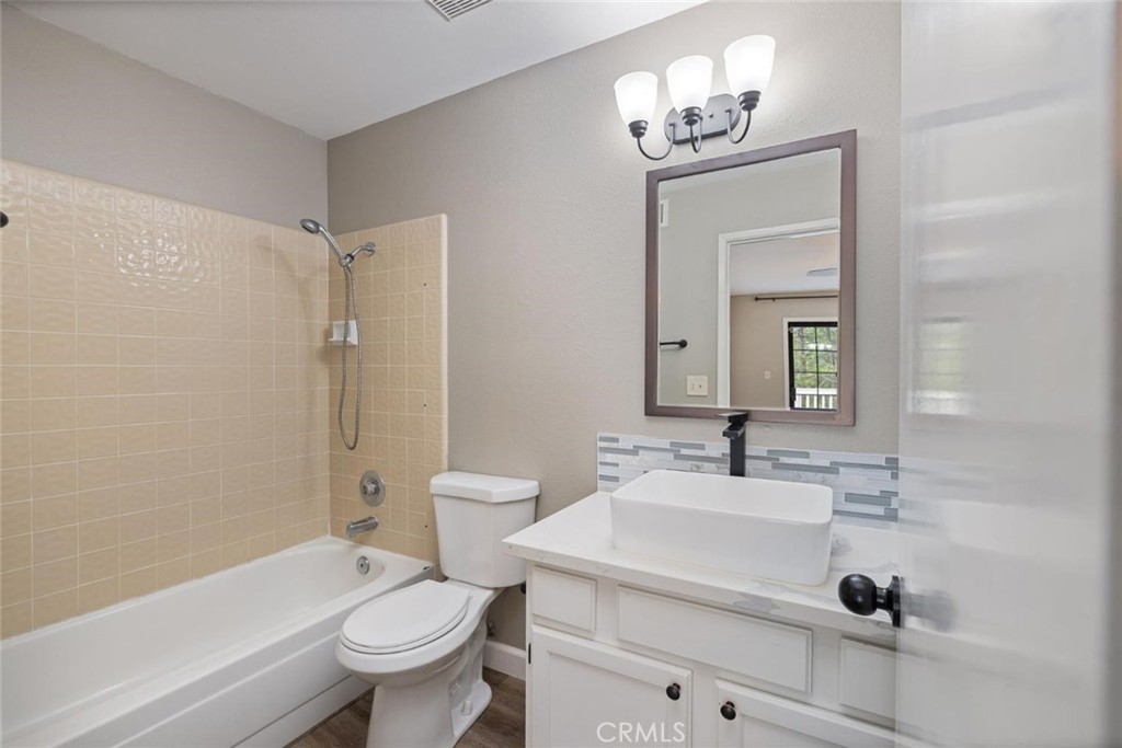 50850 Smoke Tree, Bass Lake, CA 93604