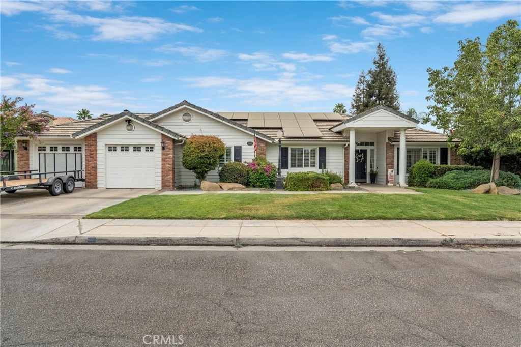 3605 Doubletree Way, Madera, CA 93637