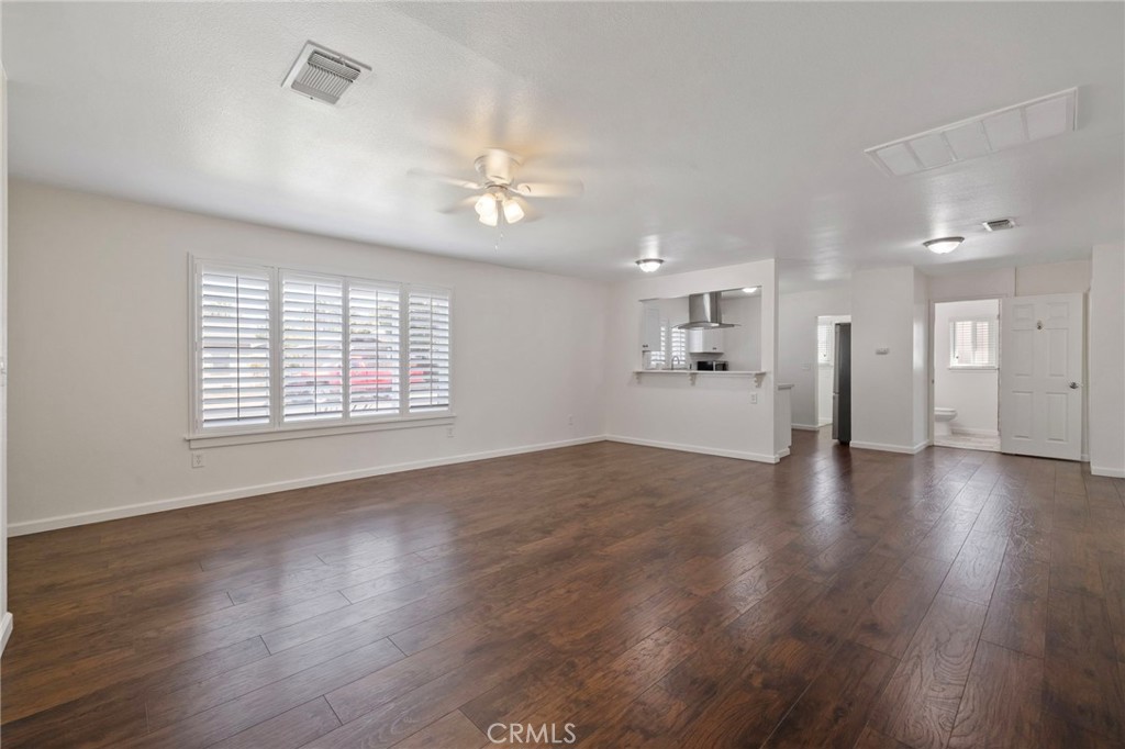 1229 N Redington, Hanford, CA 93230