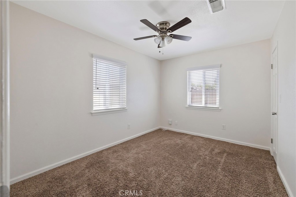 1229 N Redington, Hanford, CA 93230