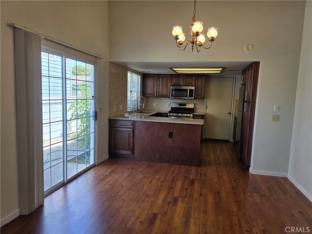 1468 Mayflower Way, Clovis, CA 93612