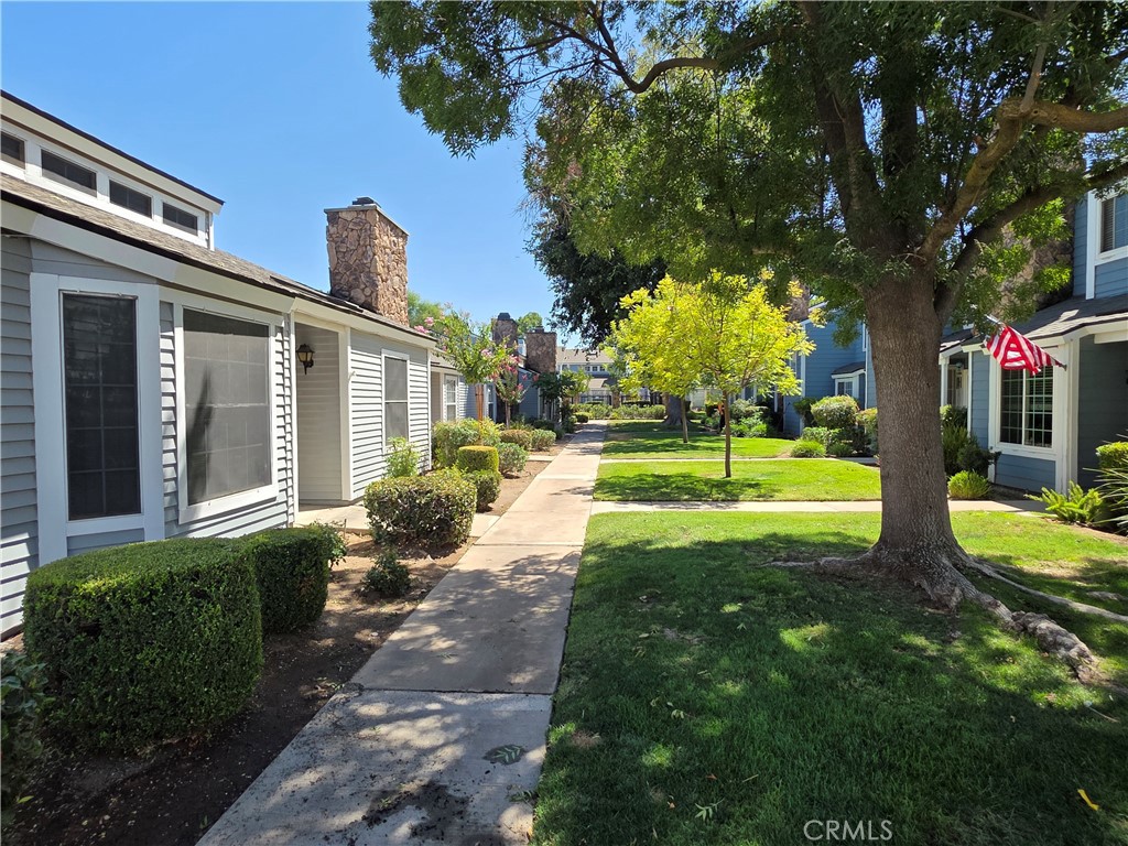 1468 Mayflower Way, Clovis, CA 93612