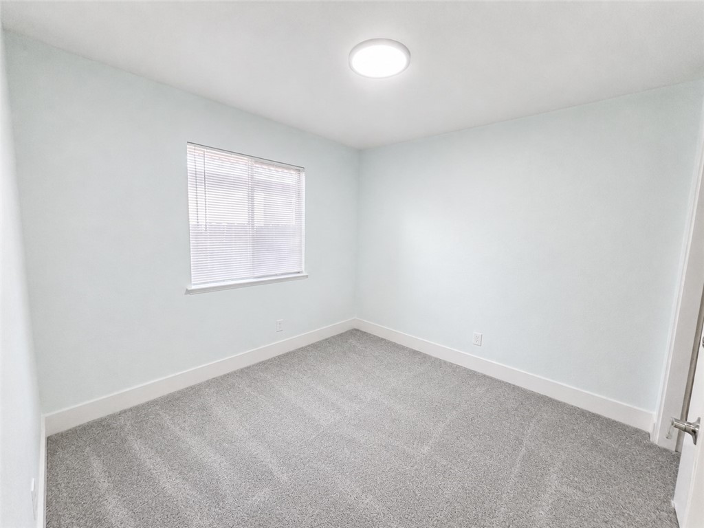 4706 W University, Fresno, CA 93722