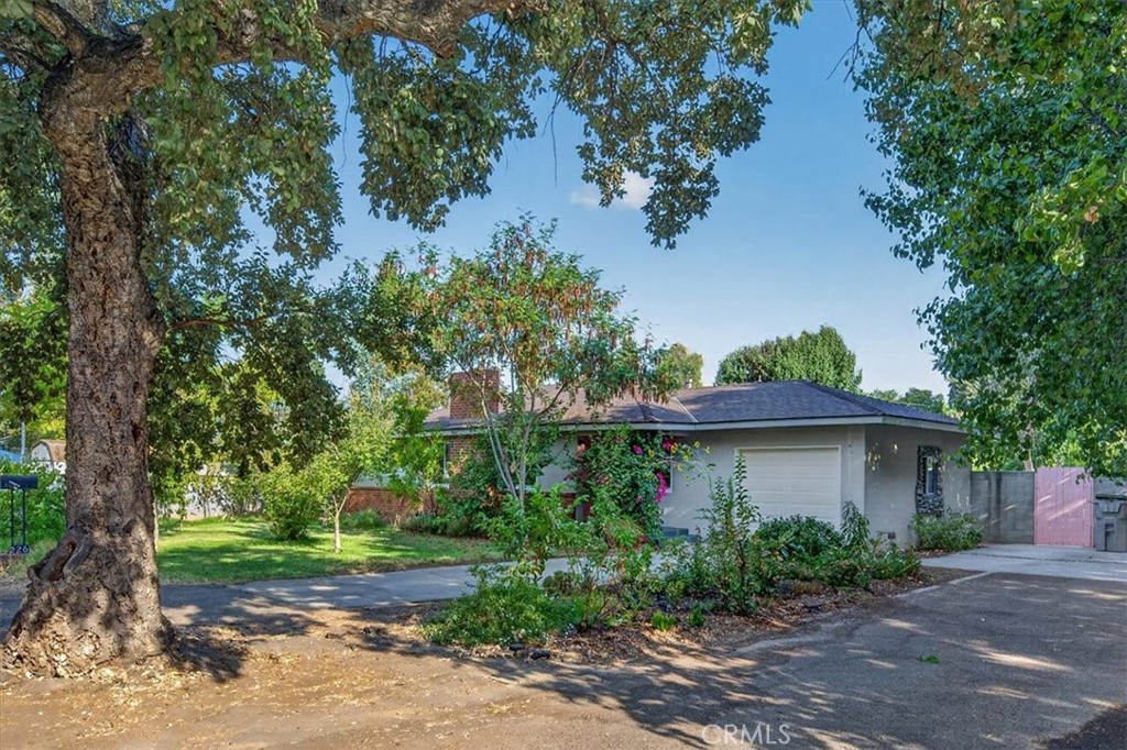 226 W Gettysburg, Fresno, CA 93705