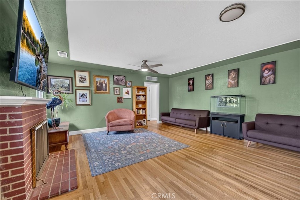 226 W Gettysburg, Fresno, CA 93705