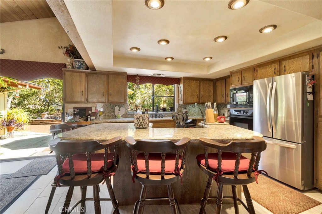 11801 N Mckelvy, Clovis, CA 93619