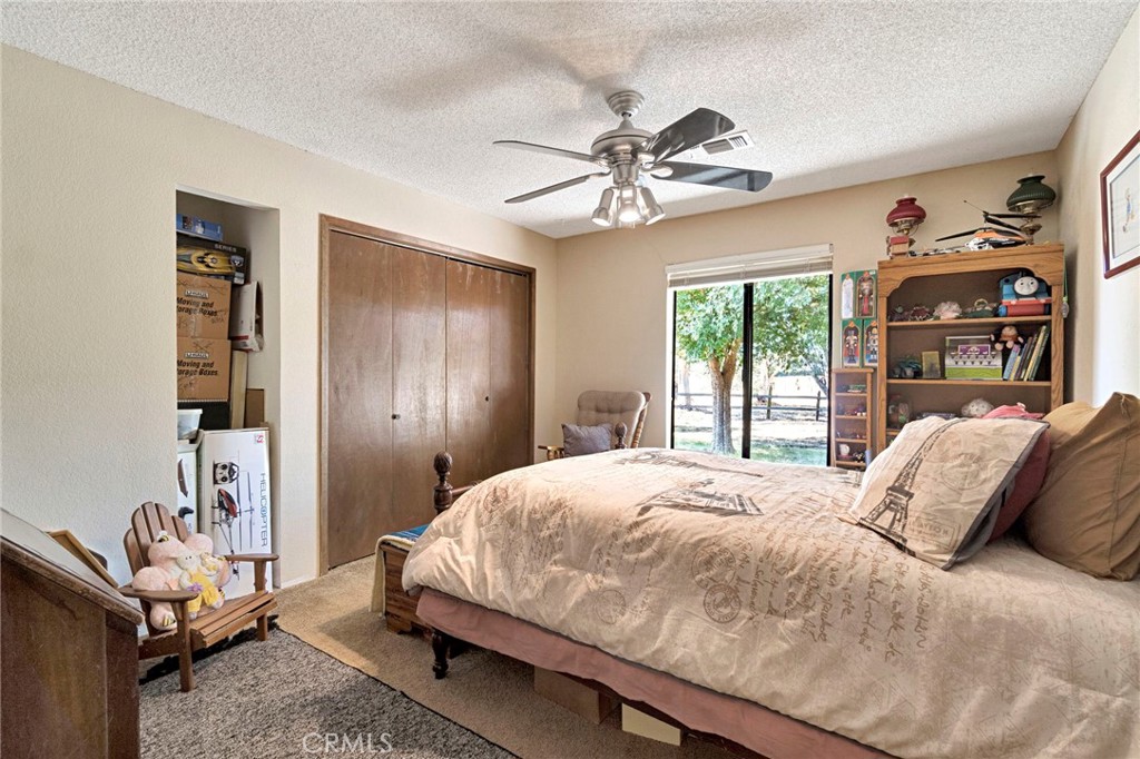 11801 N Mckelvy, Clovis, CA 93619