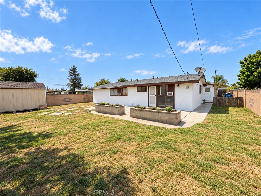 7722 Davmor, Stanton, CA 90680