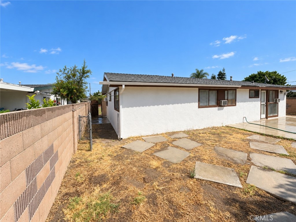 7722 Davmor, Stanton, CA 90680