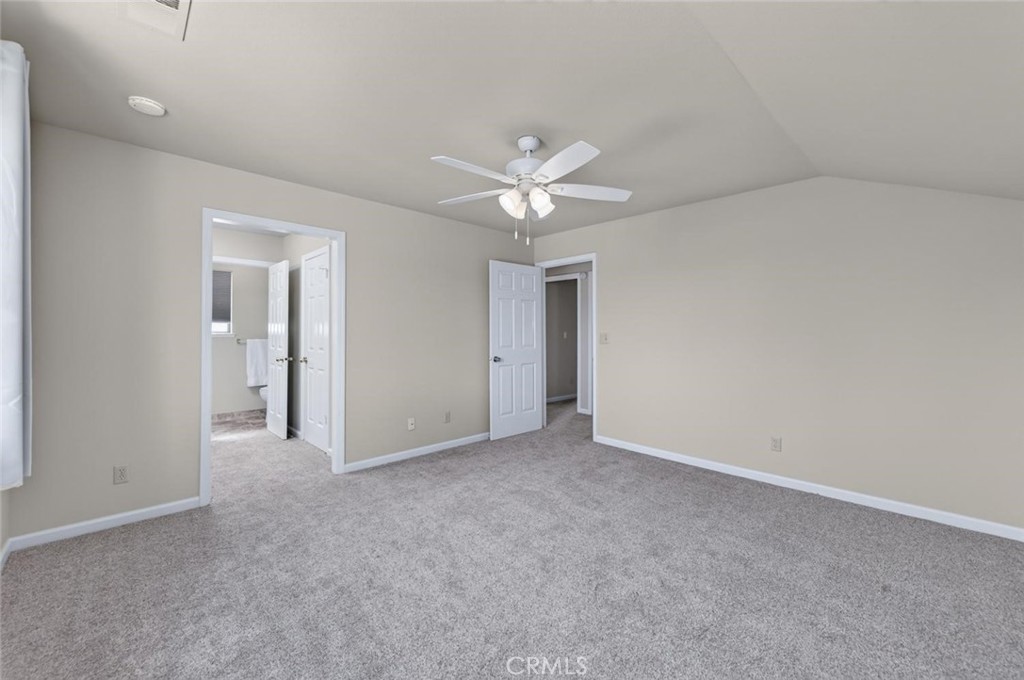 571 W Pat, Clovis, CA 93612