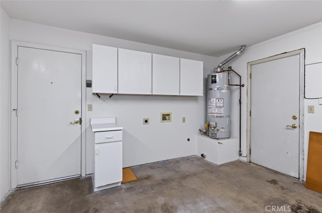 571 W Pat, Clovis, CA 93612