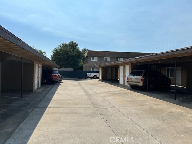 2337 E Shaw, Fresno, CA 93710