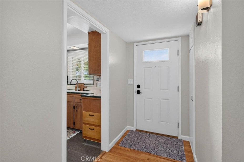 75 W Sierra, Clovis, CA 93612