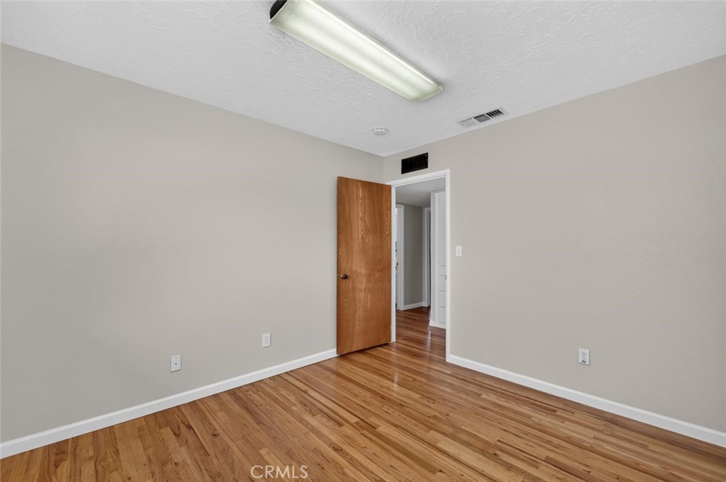 75 W Sierra, Clovis, CA 93612