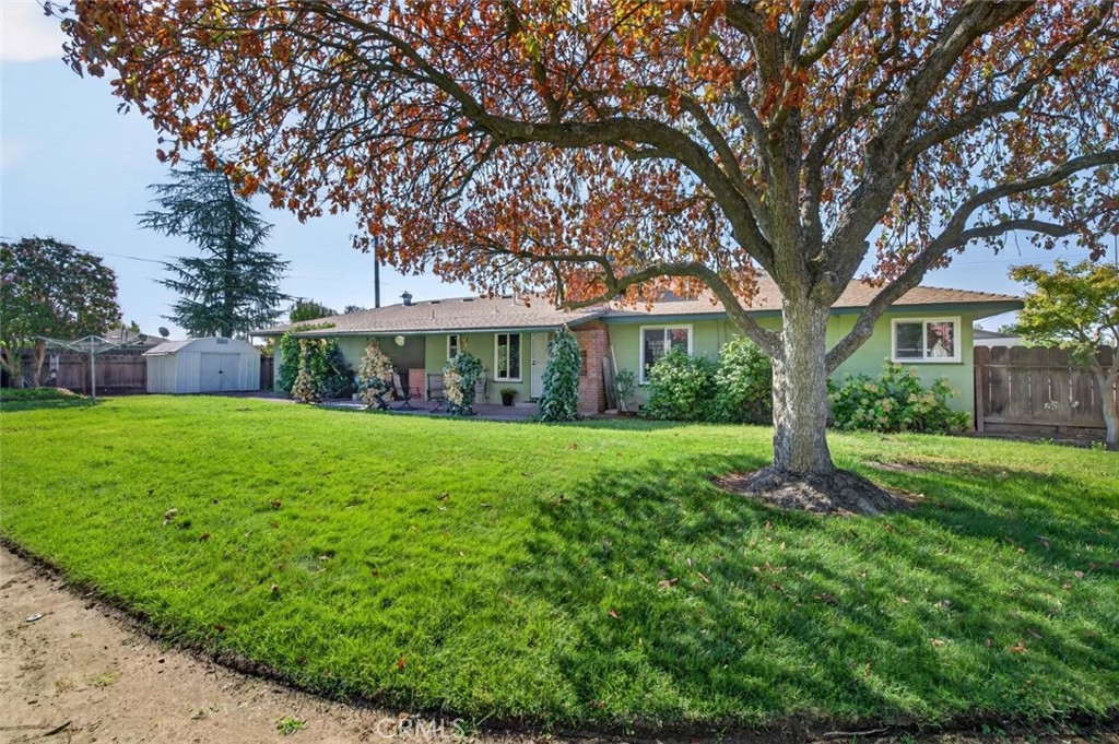 75 W Sierra, Clovis, CA 93612