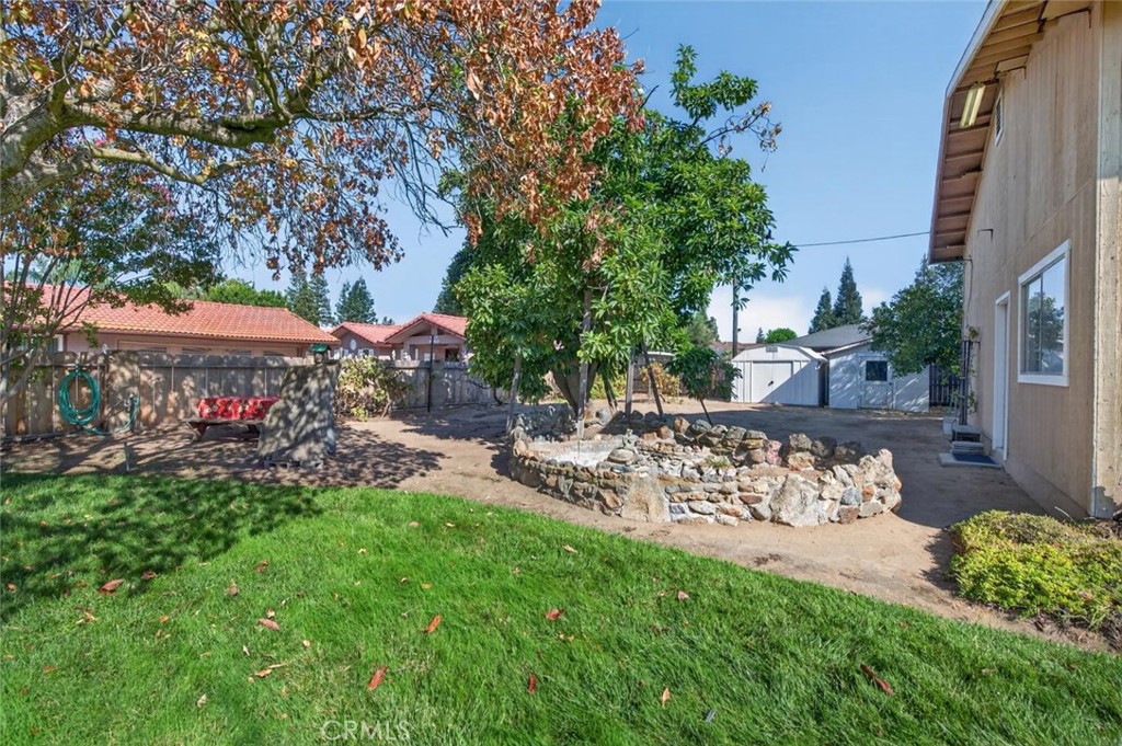 75 W Sierra, Clovis, CA 93612