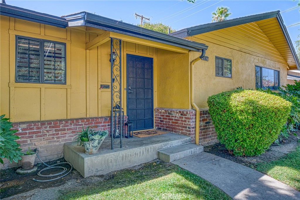 4779 N Delno Ave, Fresno, CA 93705