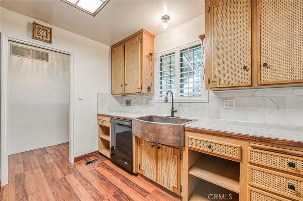 4779 N Delno Ave, Fresno, CA 93705