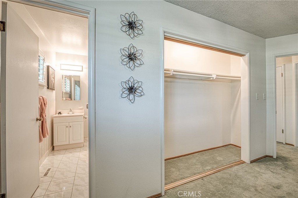 4779 N Delno Ave, Fresno, CA 93705