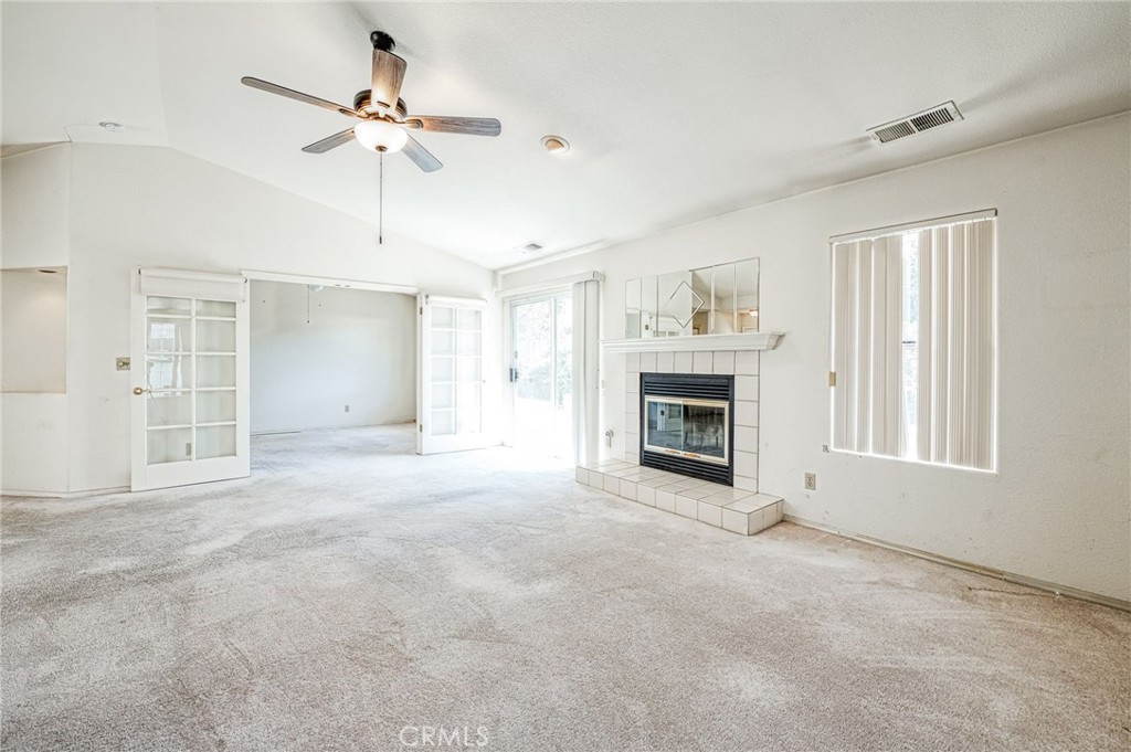 6706 N Chestnut, Fresno, CA 93710