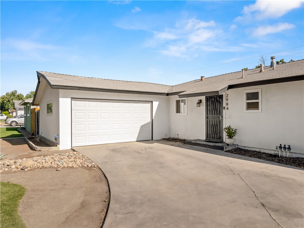 2984 E Norwich, Fresno, CA 93726