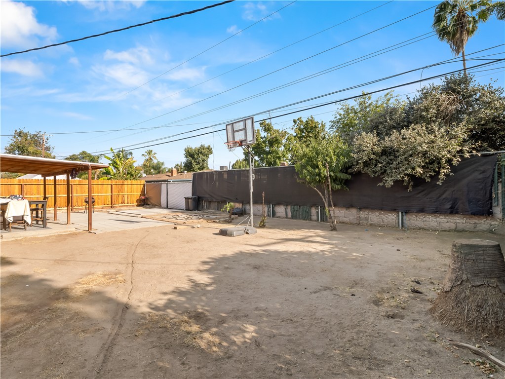 2984 E Norwich, Fresno, CA 93726